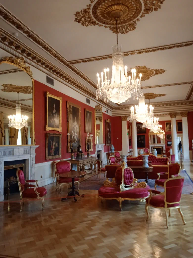 A royal drawing room