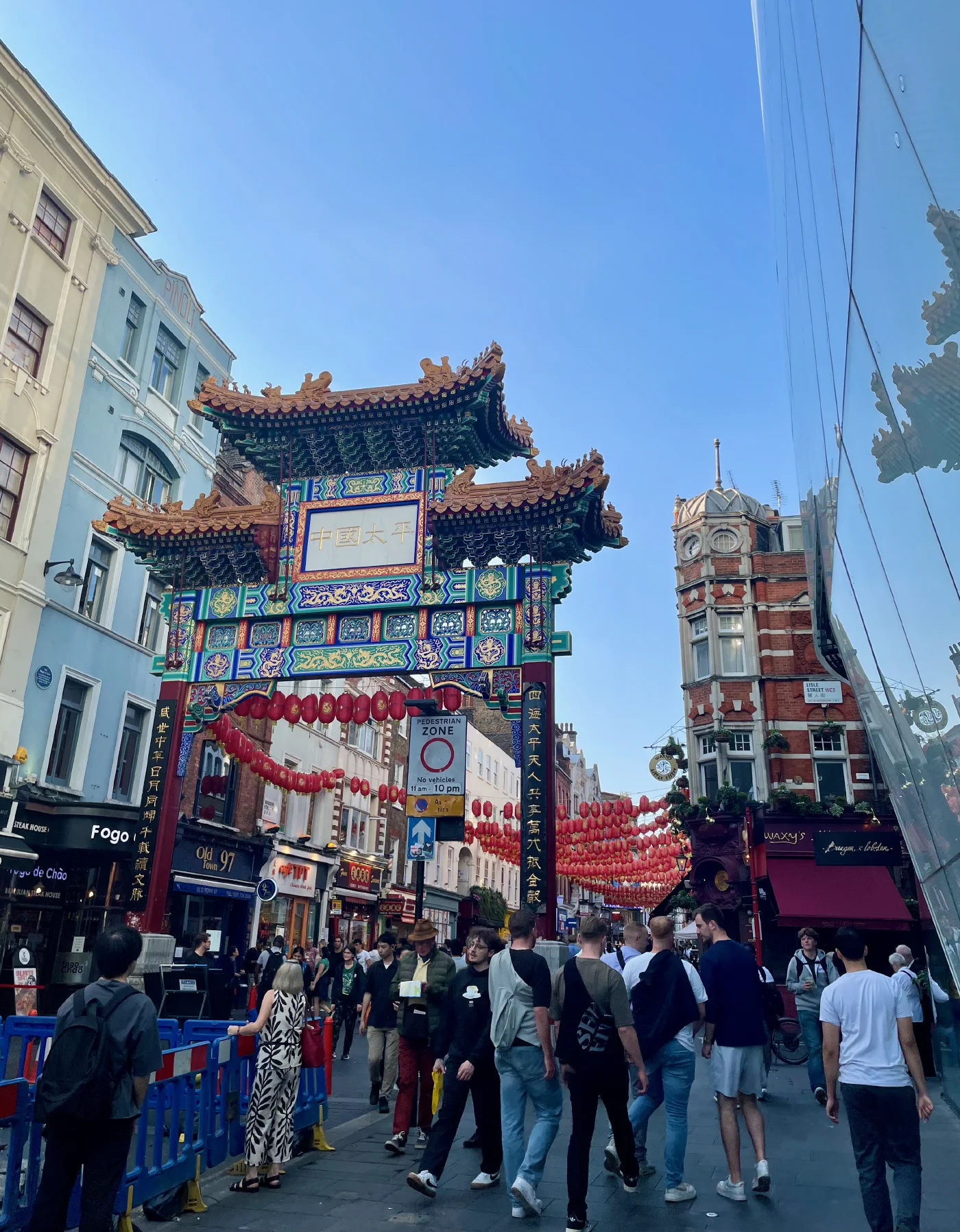 I love Chinatowns!