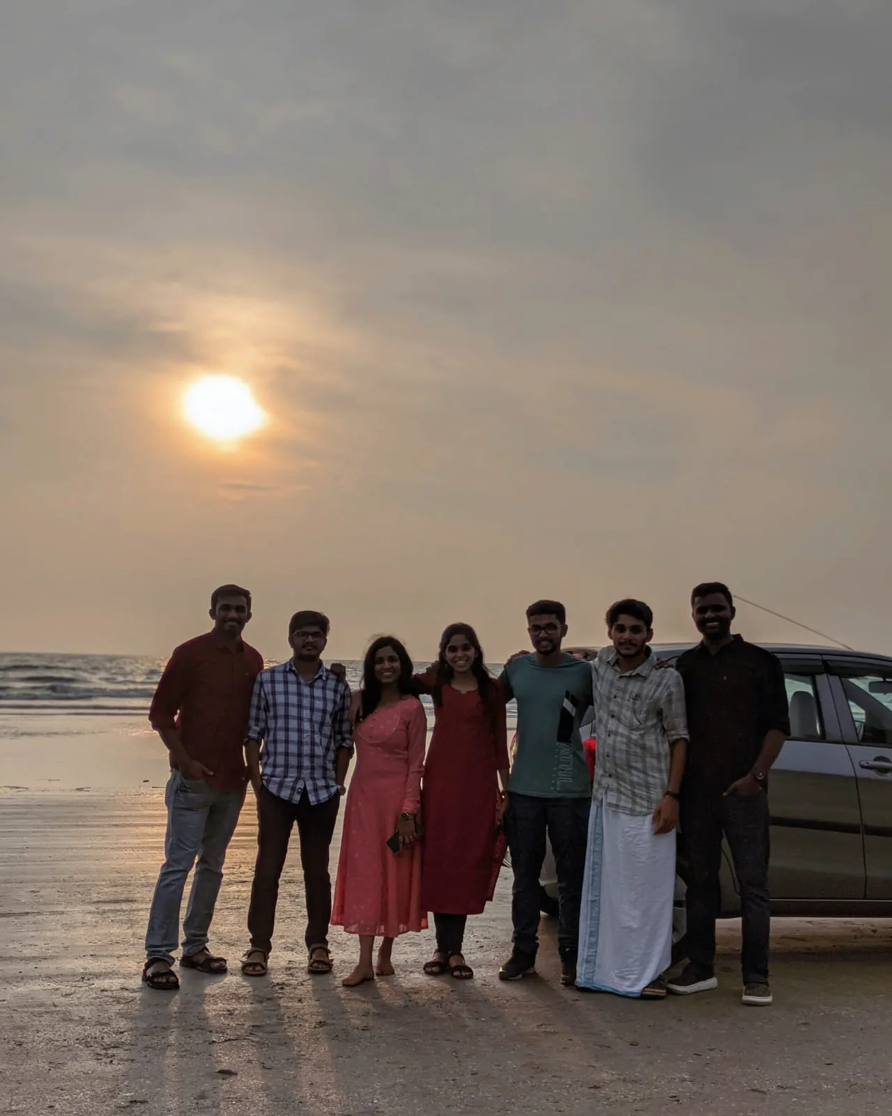The geng goes to the beach